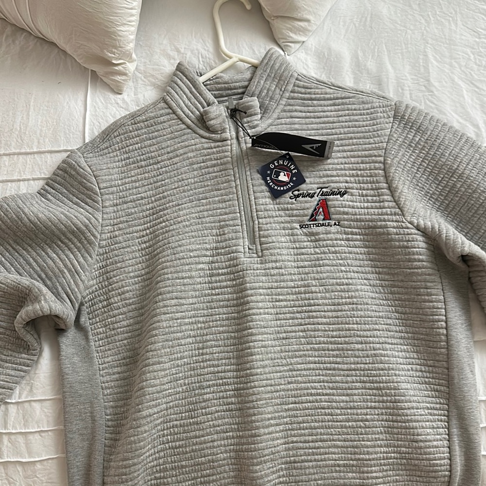 Antigua Men's Heather Gray Zip-Up Sweater